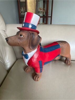 Patriotic Red & Blue Dachshund Dog Statue - Decorative Pet Figurine